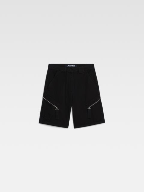JACQUEMUS Le short Marrone