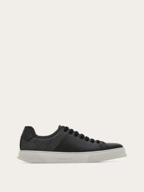 FERRAGAMO Low top sneaker