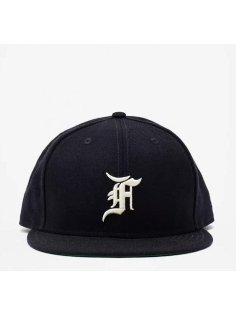 Other Designers New Era - Black FW20 Fitted Cap (7 1/2)