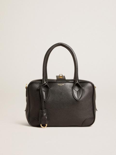 Vita Bag in black sheepskin leather with gold details