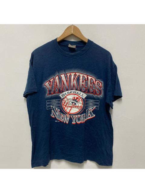 Other Designers Vintage New York Yankees Tshirt Baseball 