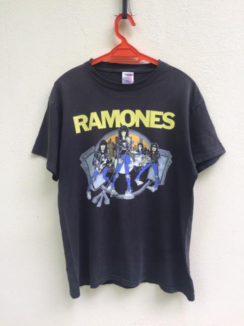 Other Designers Vintage - Vintage 99’ Ramones Road To Ruin Album shirt
