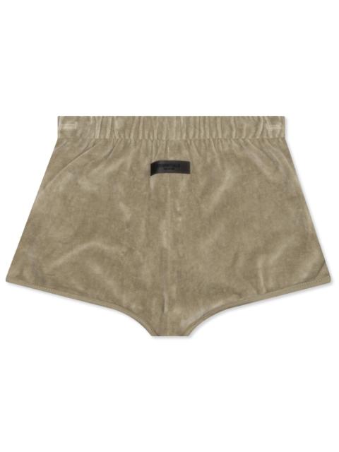 ESSENTIALS ESSENTIALS WOMEN'S VELOUR BEACH SHORT - OAK