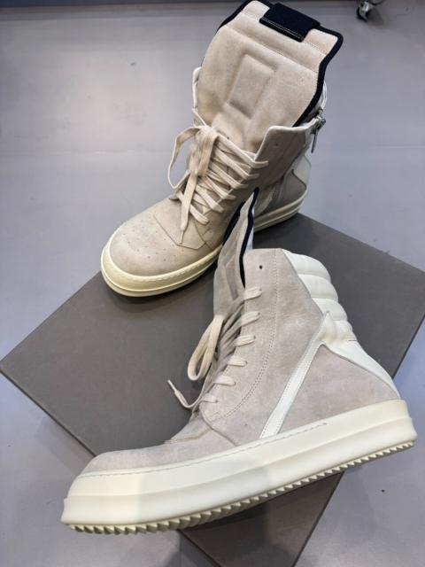 Rick Owens Rick Owens Main Line Triangular Toe Mule Shoes Off-White Suede