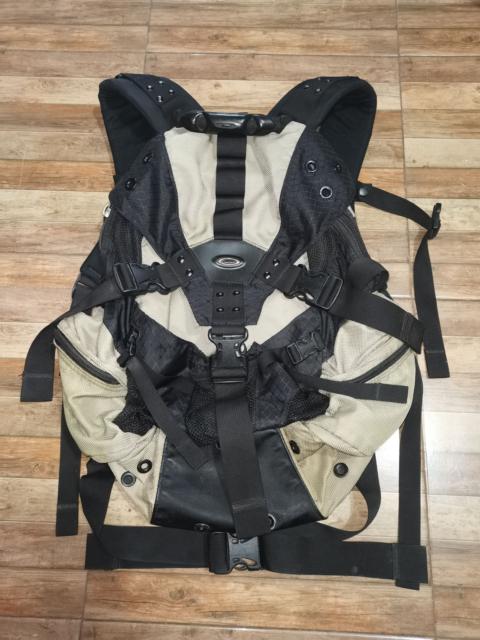 Other Designers 2000s Oakley Icon 2.0 Backpack Vintage Bag Sandbag Tactical