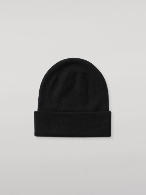 Johnstons of Elgin Braemar Black Cashmere Beanie