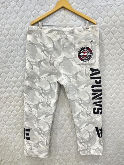 A BATHING APE® (Hhh). AAPE BY A BATHING APE SWEATPANTS