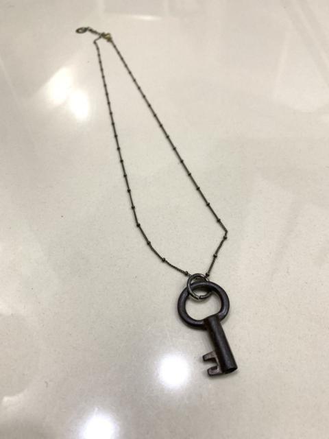 Other Designers Designer - VINTAGE ERIC & LYDIE PARIS OLD HANDCUFF KEY NECKLACE
