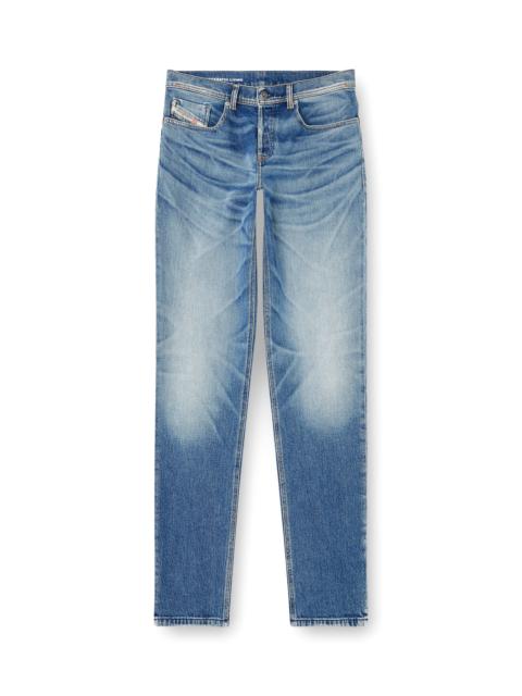 Diesel REGULAR JEANS 2023 D-FINITIVE 09M12