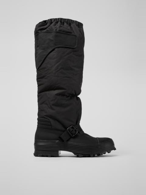 CAMPERLAB Black padded high boots
