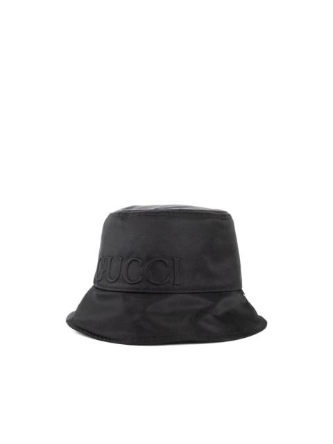 GUCCI logo-embroidered bucket hat