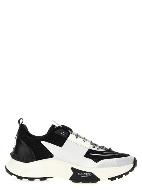 Valentino Valentino Garavani Men Valentino Garavani 'True Act' Sneakers
