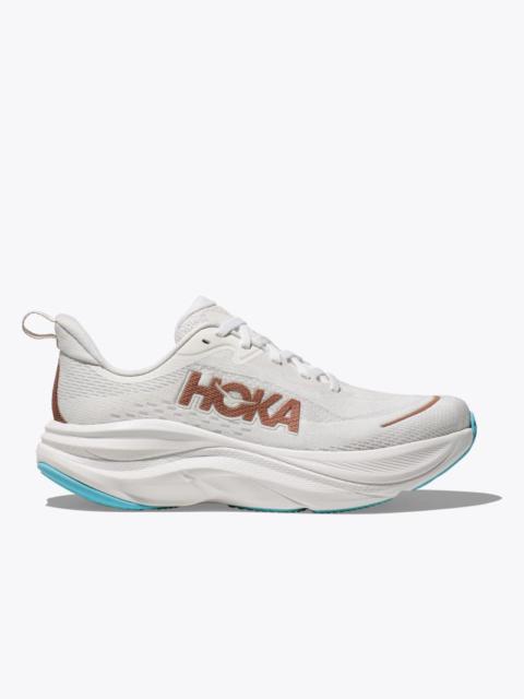 HOKA Women's Skyflow Shoes in Frost/Rose Gold
