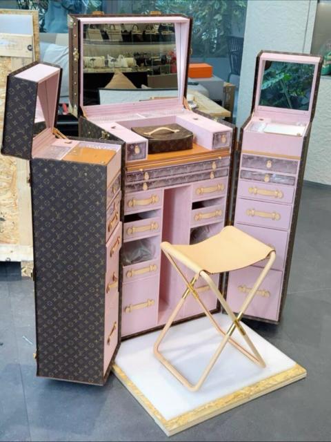 Louis Vuitton Louis Vuitton Pink Vanity Table