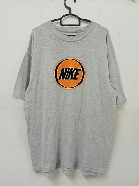 Vintage Nike T- shirt