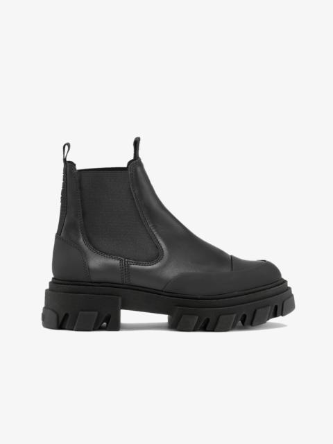 GANNI BLACK CLEATED LOW CHELSEA BOOTS