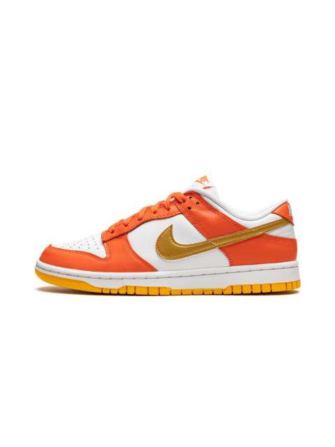 Nike Wmns Dunk Low "Golden Orange"
