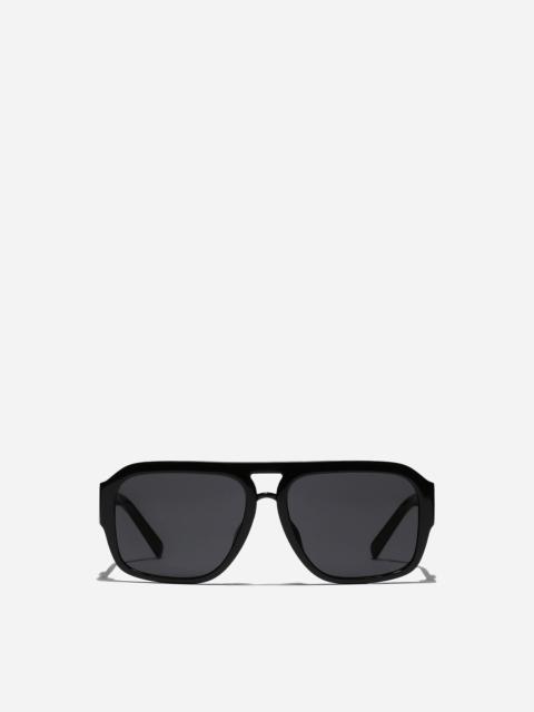 Dolce & Gabbana DG Crossed sunglasses