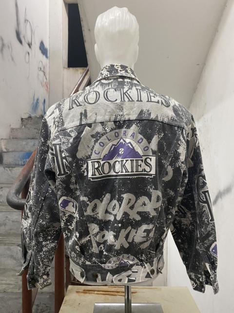 Other Designers Pro Player - 90s VTG DISTRESSED COLORADO ROCKIES PRO PLAYER DANIEL YOUNG