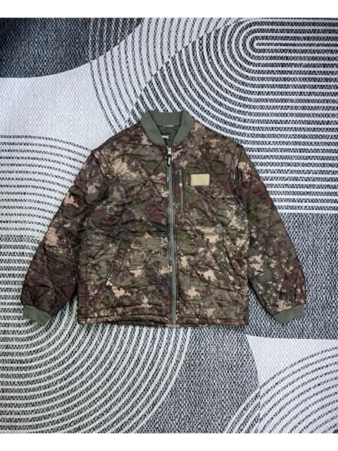 Other Designers Japanese Brand - Vintage Hessed Army Camo Rare Puffer Zipper Jacket