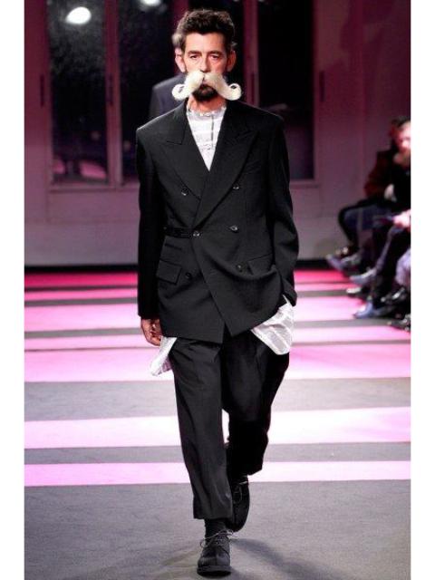 Yohji Yamamoto 👉RUN AWAY YOHJI YAMAMOTO DOUBLE BREAST JACKET