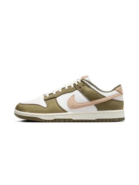 Nike Dunk Low "Medium Olive"