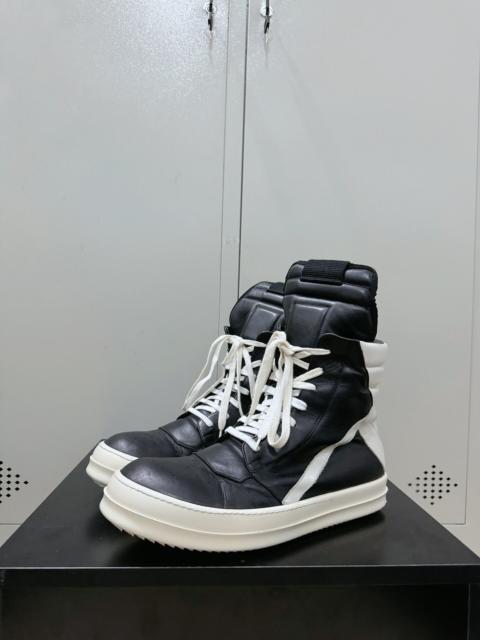 Rick Owens Rick Owens Black and White Inverted-Triangle Leather Sneakers