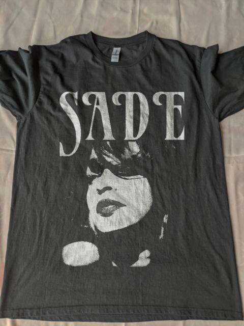 T-SHIRT SADE