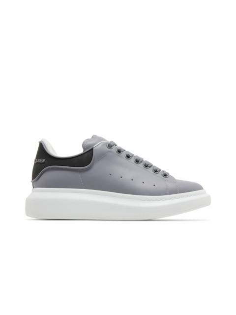 Alexander McQueen Alexander McQueen Oversized Sneaker 'Gun Grey'