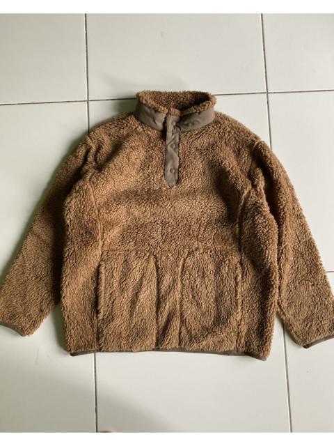 Other Designers Uniqlo Fleece sherpa Snap T