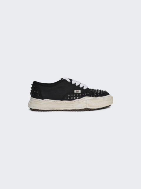 Maison MIHARAYASUHIRO Baker Og Sole Studded Canvas Low-top Sneaker Black