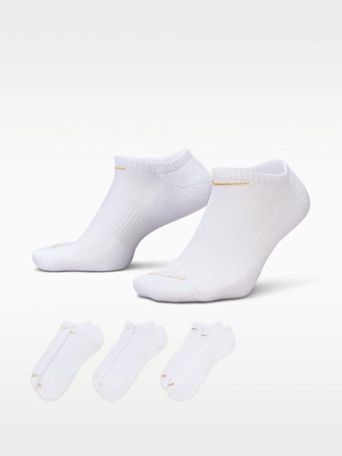 Nike Nike Everyday Plus Cushion Training No-Show Socks (3 Pairs)