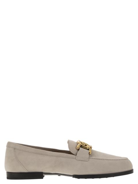 Tod's Women Moccasin In Nubuck With Metal Chain