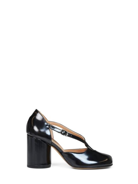Maison Margiela Maison Margiela Women Black Glossy Leather Tabi Pumps