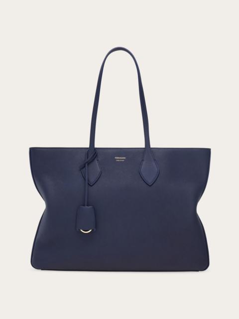 FERRAGAMO Star-shaped tote bag (L)