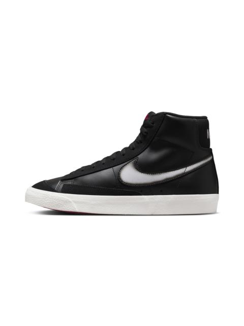 Nike Blazer Mid '77 Vintage "Airbrush - Black"