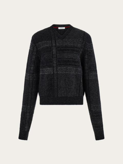 V-neck jumper