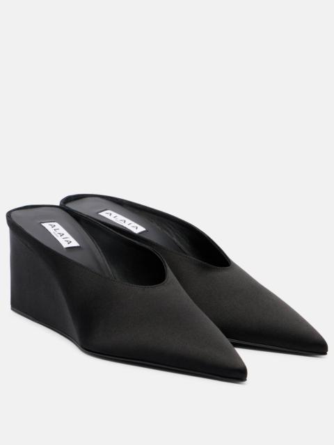 Alaïa Cube 75 satin wedge mules