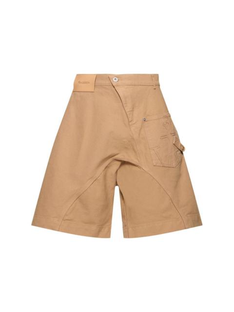Twisted workwear shorts