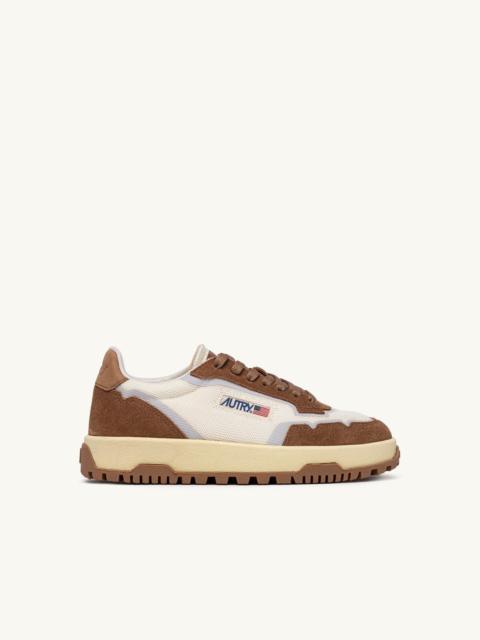 AUTRY WILDPACE LOW SNEAKERS IN MESH AND SUEDE COLOR MARSHMALLOW AND CIGAR