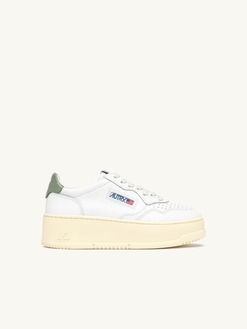 AUTRY MEDALIST PLATFORM SNEAKERS IN SEAGRASS AND WHITE LEATHER
