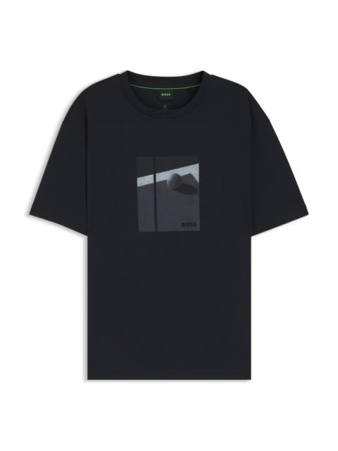 BOSS TENNIS-ARTWORK T-SHIRT IN PIMA COTTON