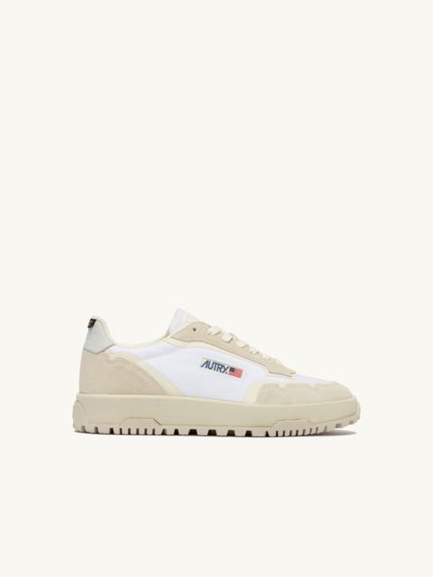 AUTRY WILDPACE LOW SNEAKERS IN WHITE CORDURA AND SUEDE