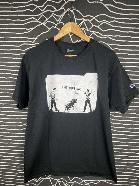 Champion Champion x Street Art Vancouver Police Stencil