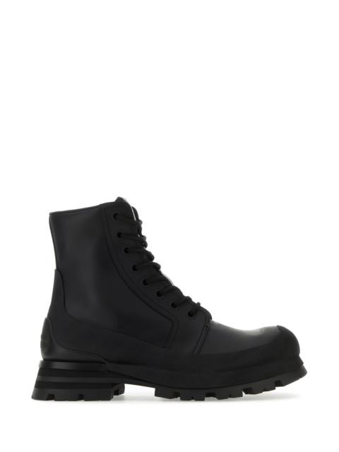 Alexander McQueen Black leather Wander ankle boots