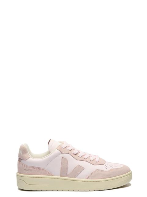 VEJA V-90 CLASSIC SNEAKER