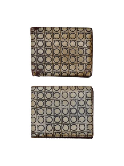 FERRAGAMO (JUNK LOT) Ferragamo Bifold Wallets - Gold Gancini