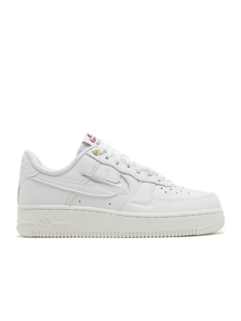 Nike WMNS AIR FORCE 1 '07 PREMIUM 'HISTORY OF LOGOS'