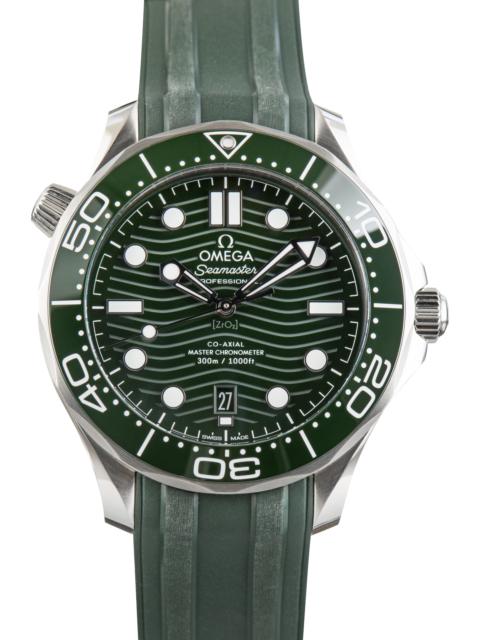 OMEGA Used Green Omega Seamaster Diver 300M Steel on Rubber