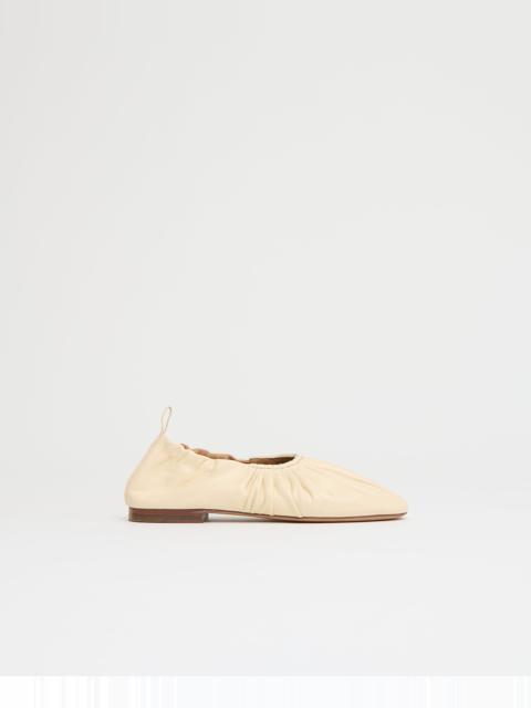 Mansur Gavriel RUCHED BALLERINA